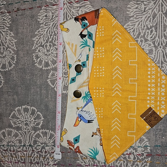 NWOT | Patchwork Paws Co Etsy Brand Reversible Dog Bandana | Lion King - Picture 5 of 8